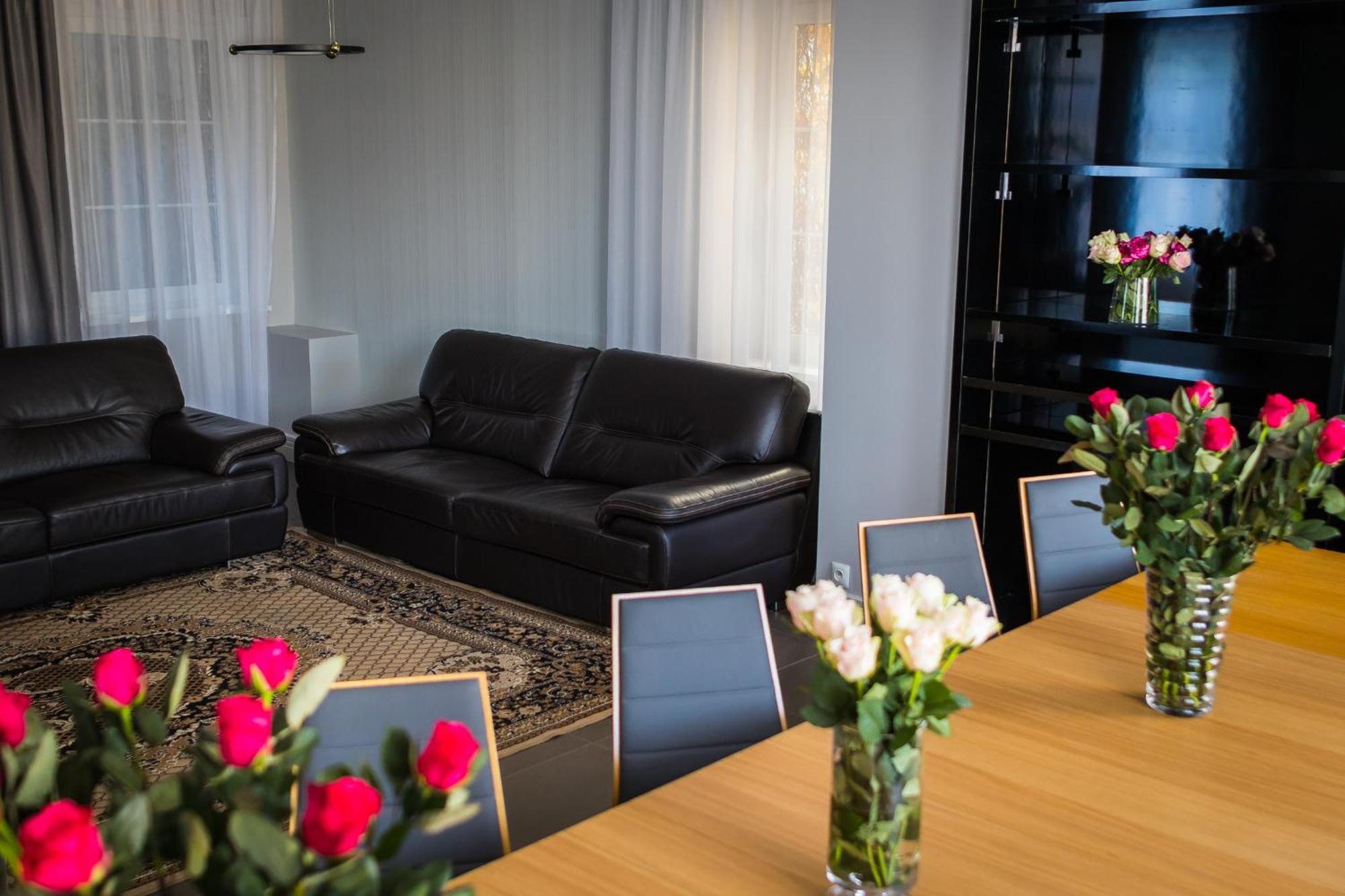 Aparthotel Platinum Apartamenty Inowroclaw Exterior photo